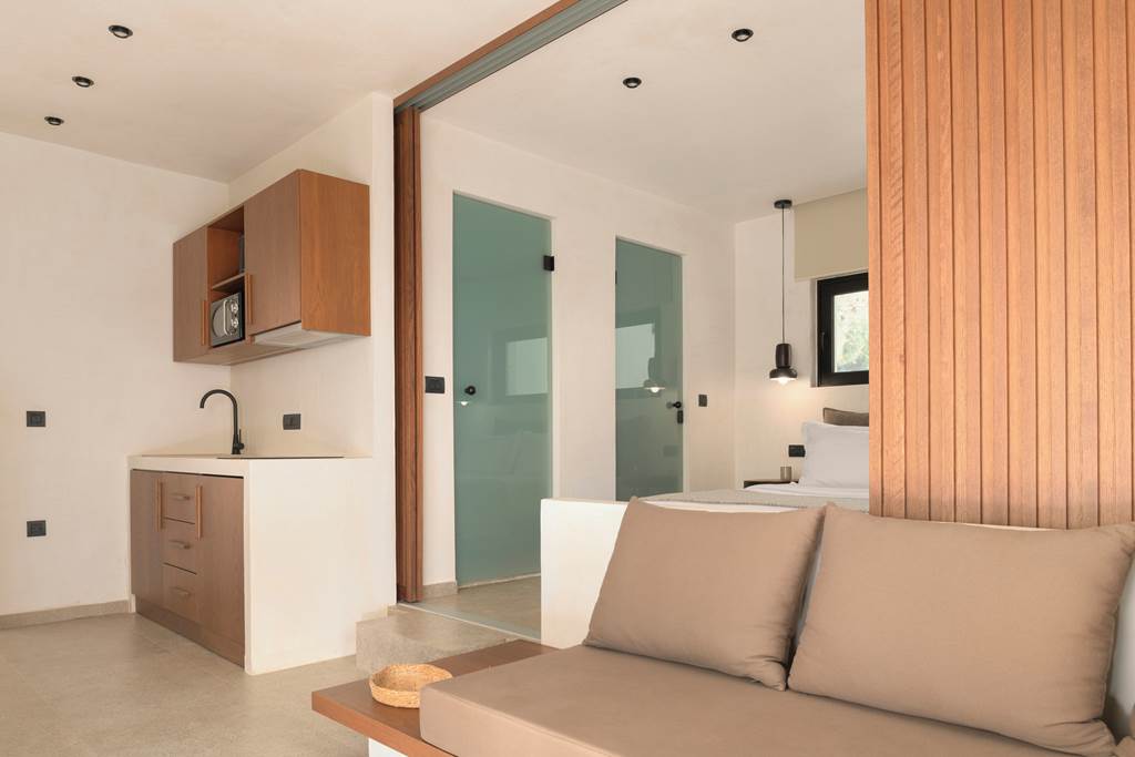 HER_88086_Irida_Mindful_Living_1024_23.jpg