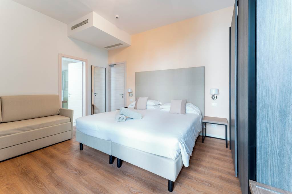 VCE_88351_Excelsior_Hotel_1024_08.jpg