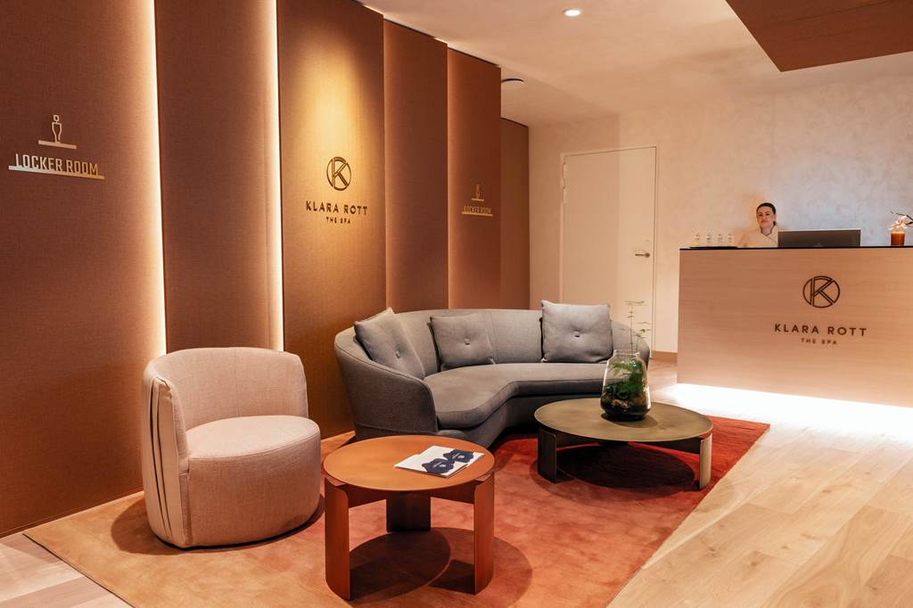 PRG_84880_Andaz_Prague_0123_13.jpg