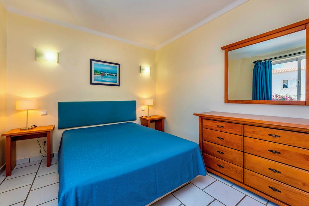 FAO_83167_Ouratlantico_Apartments_0821_02.jpg