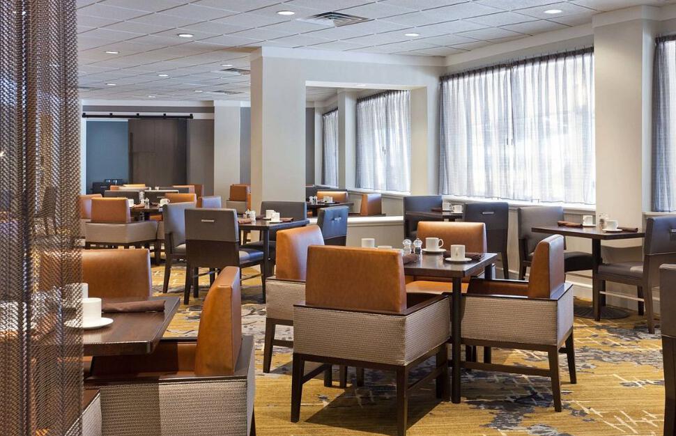 Tampa-Airport-Marriott-5.jpg
