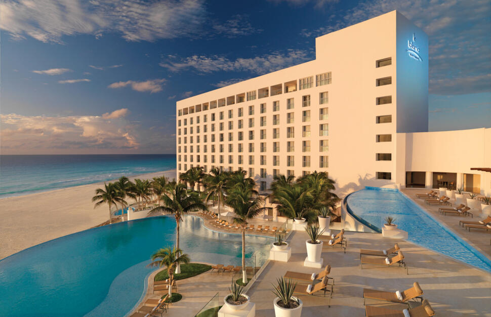 Le-Blanc-Spa-Resort-18.jpg