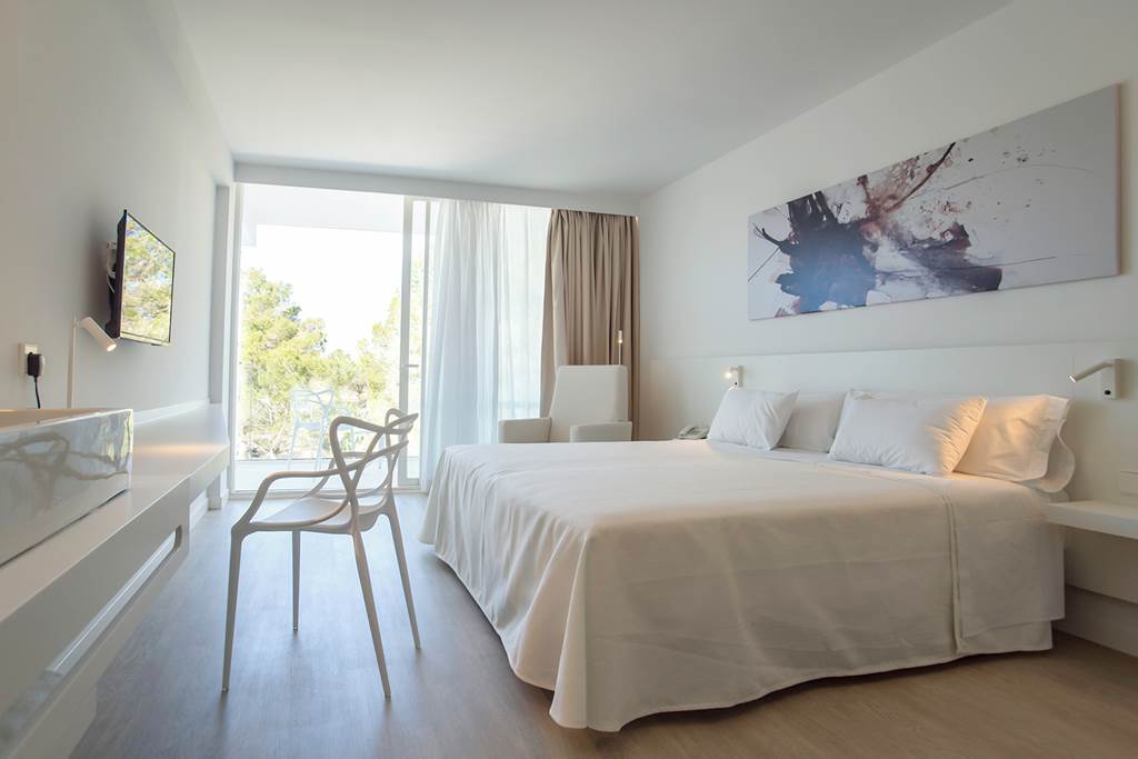 IBZ_82150_Els_Pins_Resort_and_Spa_Ibiza_0220_12.jpg