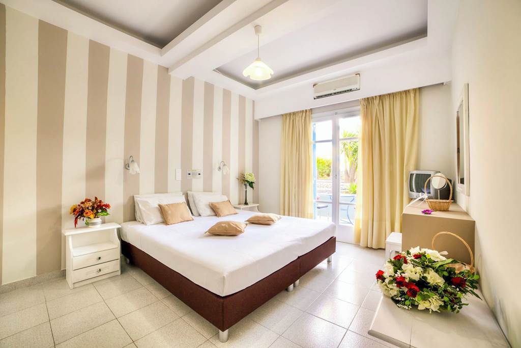 JTR_84579_Villa_Olympia_Perivolos_1122_12.jpg