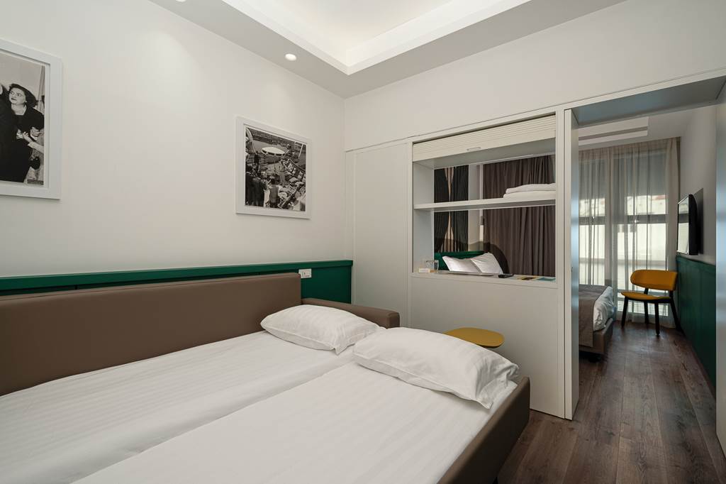 NAP_87802_Smart_Hotel_Naples_Harbour_0724_24.jpg