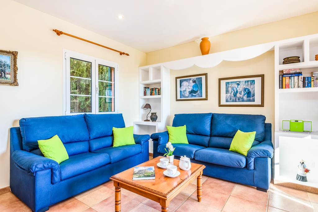 MAH_77908_Villa_Marcolis_Mar_0118_12.jpg