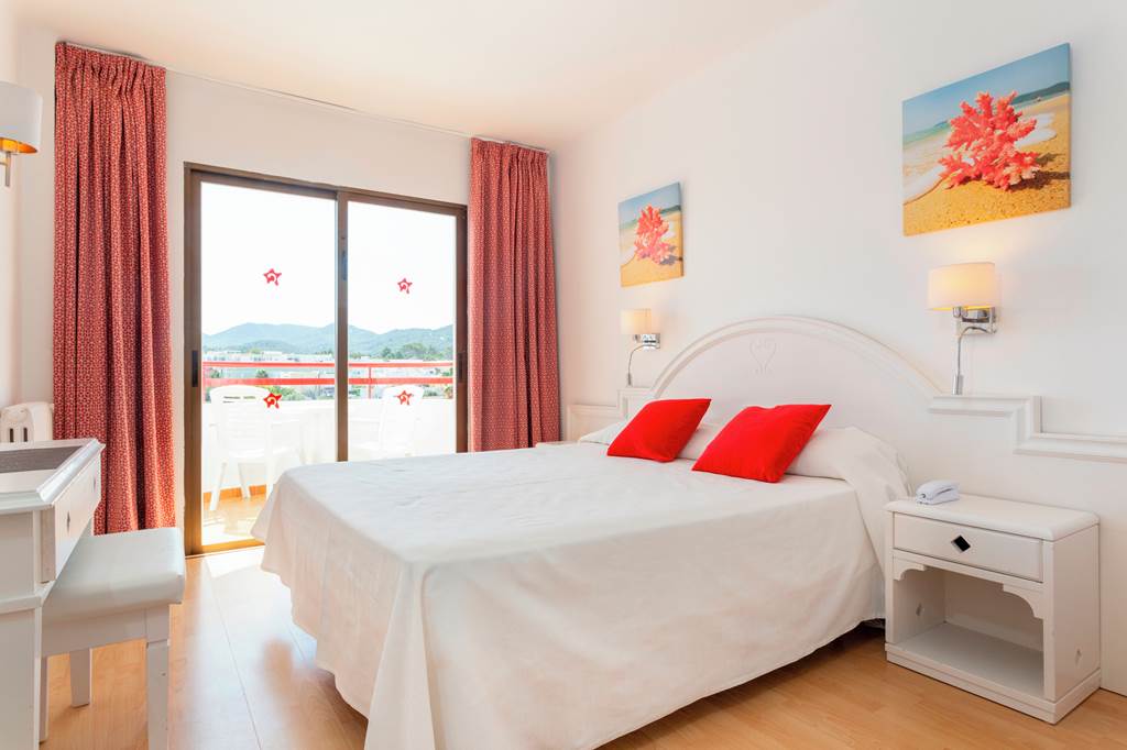 IBZ_80916_Coral_Star_Hotel_&_Apartments_1019_06.jpg