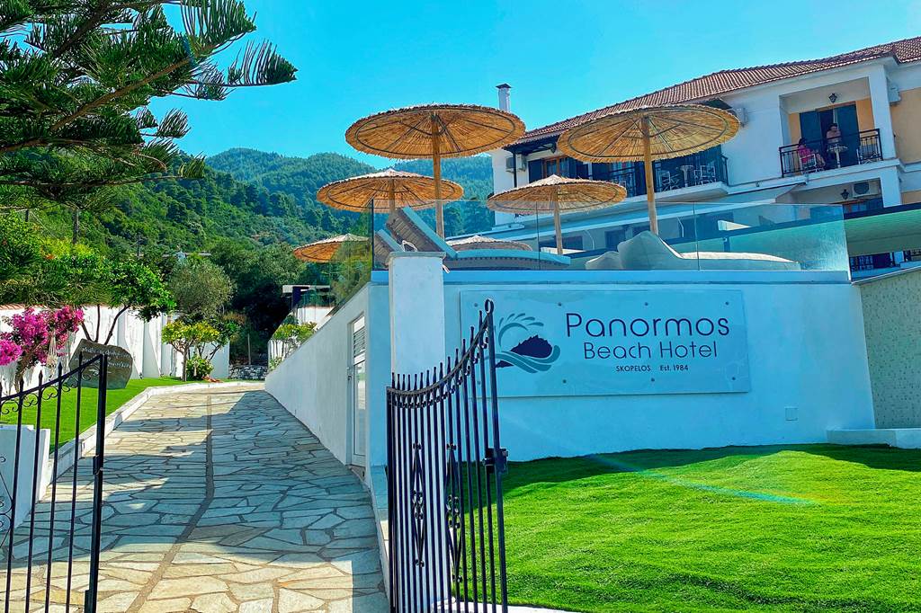 JSI_83421_Panormos_Beach_Hotel_1221_03.jpg