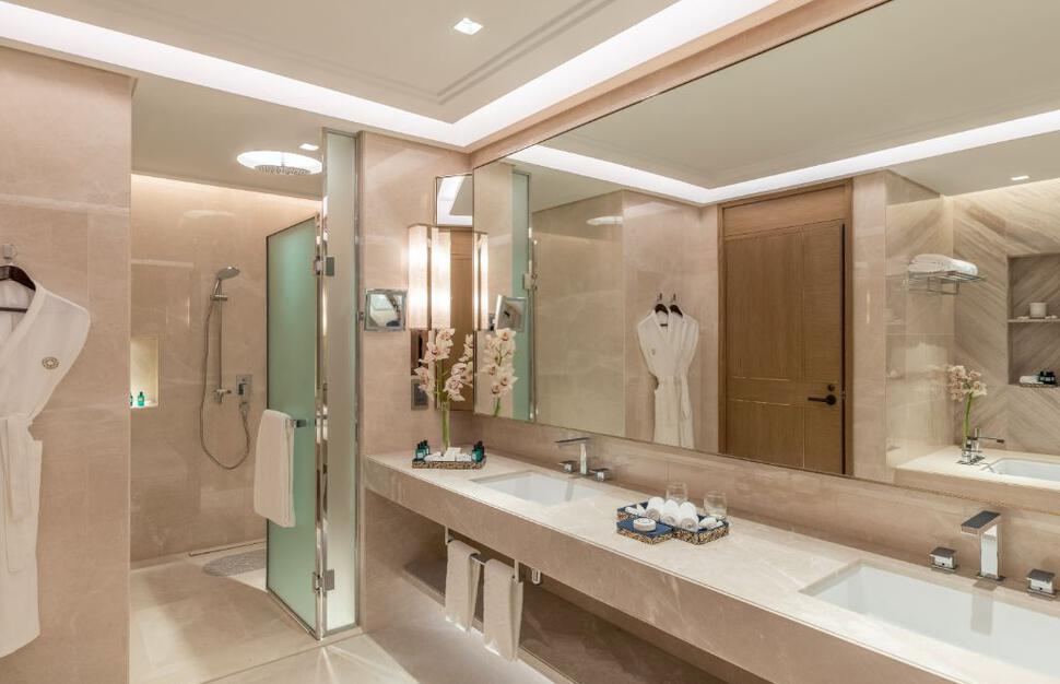 Taj-Exotica-Resort-Spa-The-Palm-Dubai-10.jpg