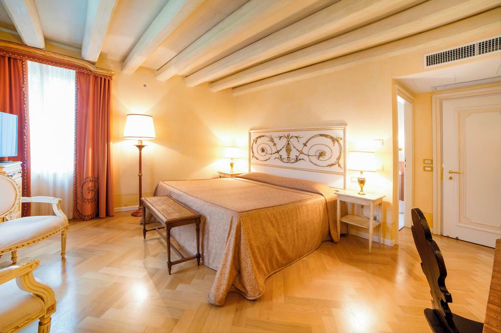 VRN_73717_Relais_Fra_Lorenzo_0221_01.jpg