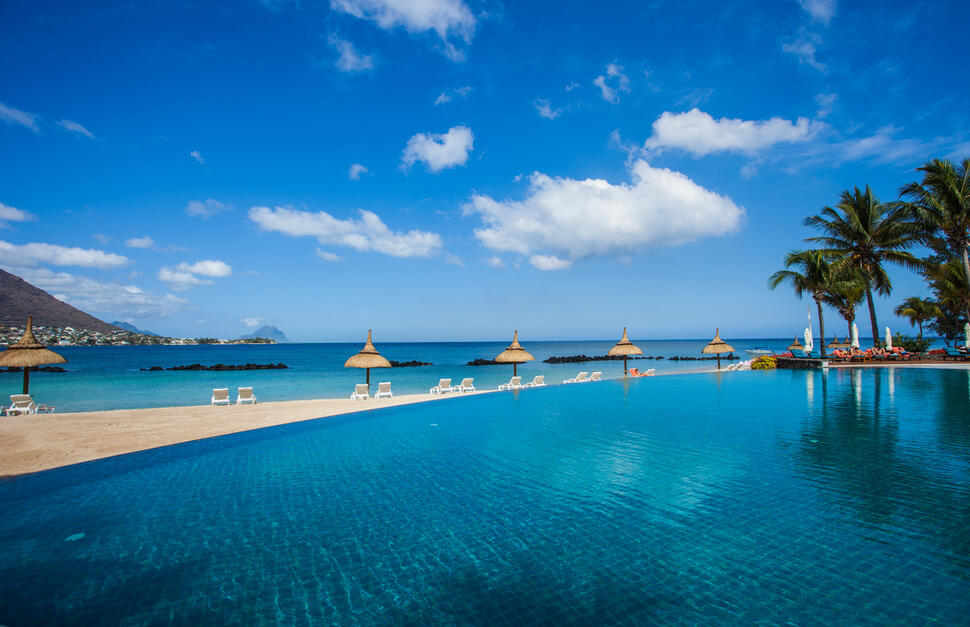 Sands-Suites-Resort-Spa-2.jpg