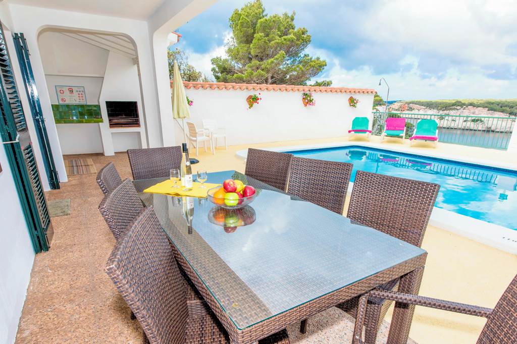 MAH_81730_Villa_Isa_1219_16.jpg
