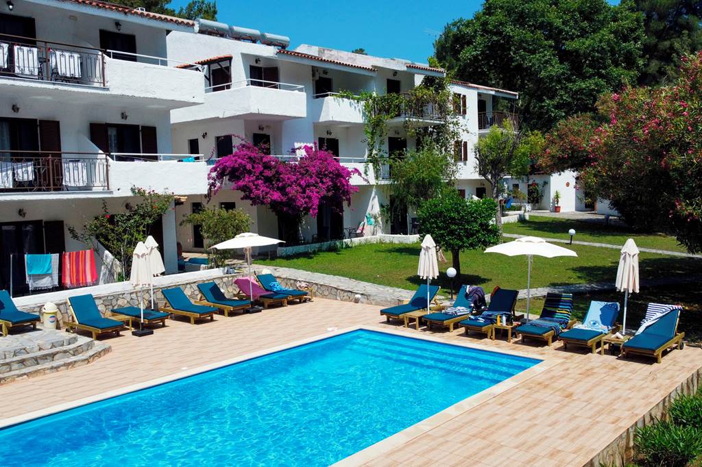 JSI_84365_Villa_Amalia_Apartments_0624_05.jpg