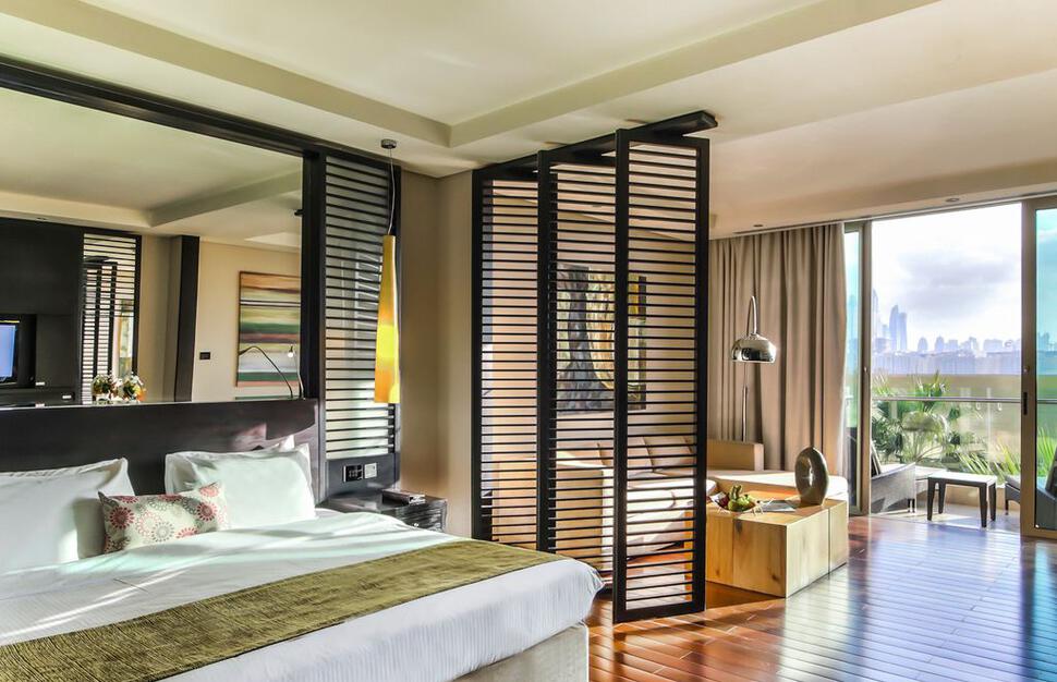 Rixos-The-Palm-Dubai-Hotel-and-Suites-9.jpg