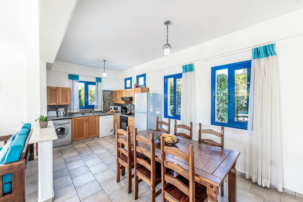 PFO_88850_Villa_Ifaistos_Coral_Bay_0125_04.jpg
