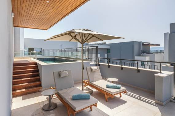 BJV_85636_Anda_Barut_Collection_1024_02.jpg