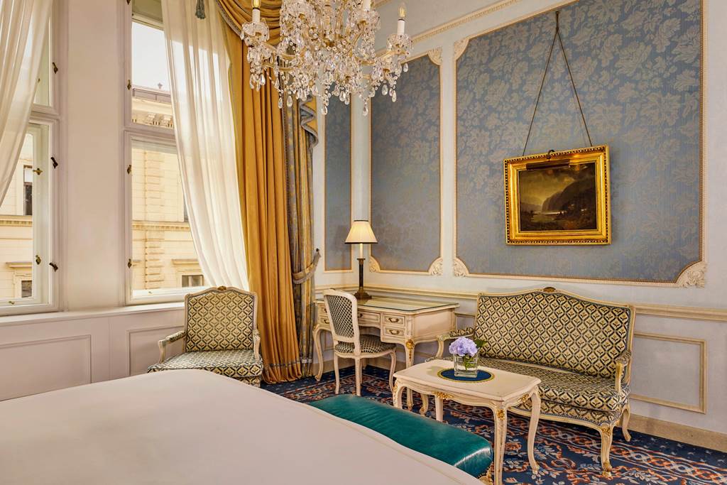 VIE_85745_Hotel_Imperial_a_Luxury_Collection_Hotel_Vienna_0723_17.jpg