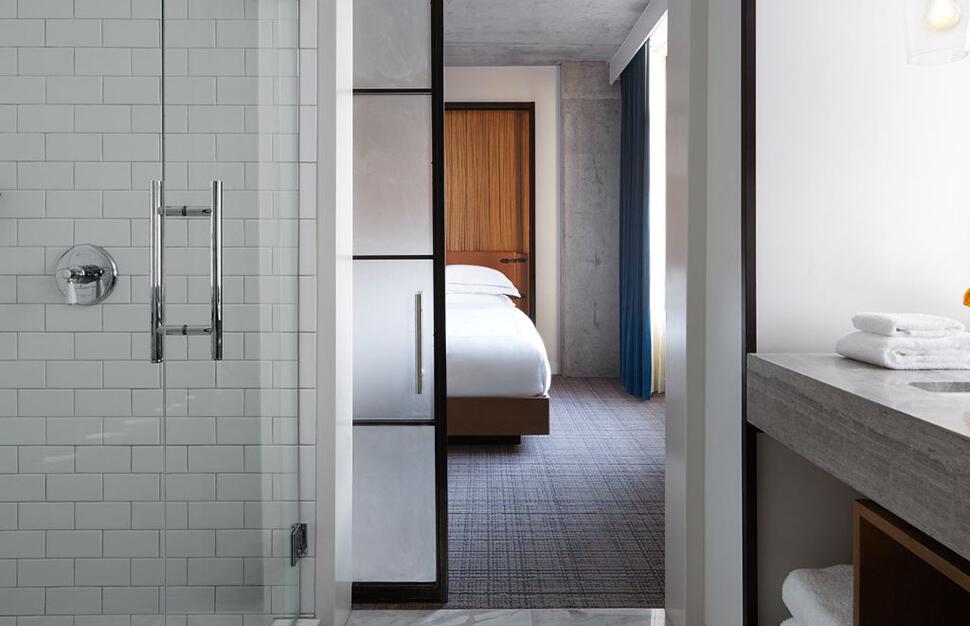 Kimpton-Aertson-Hotel-1.jpg