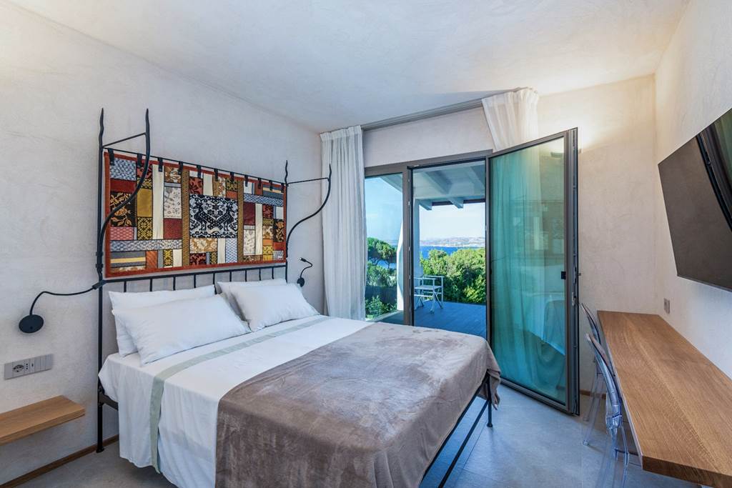 OLB_87600_Villa_Seacrest_View_0524_11.jpg