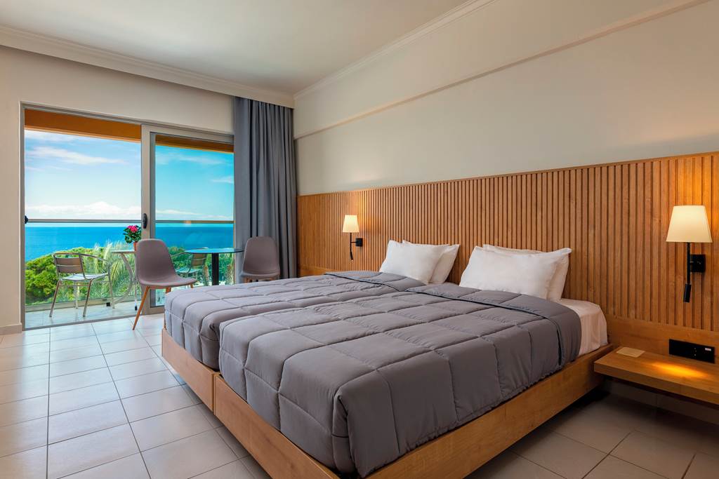 RHO_70367_Kresten_Palace_Hotel_0424_04.jpg