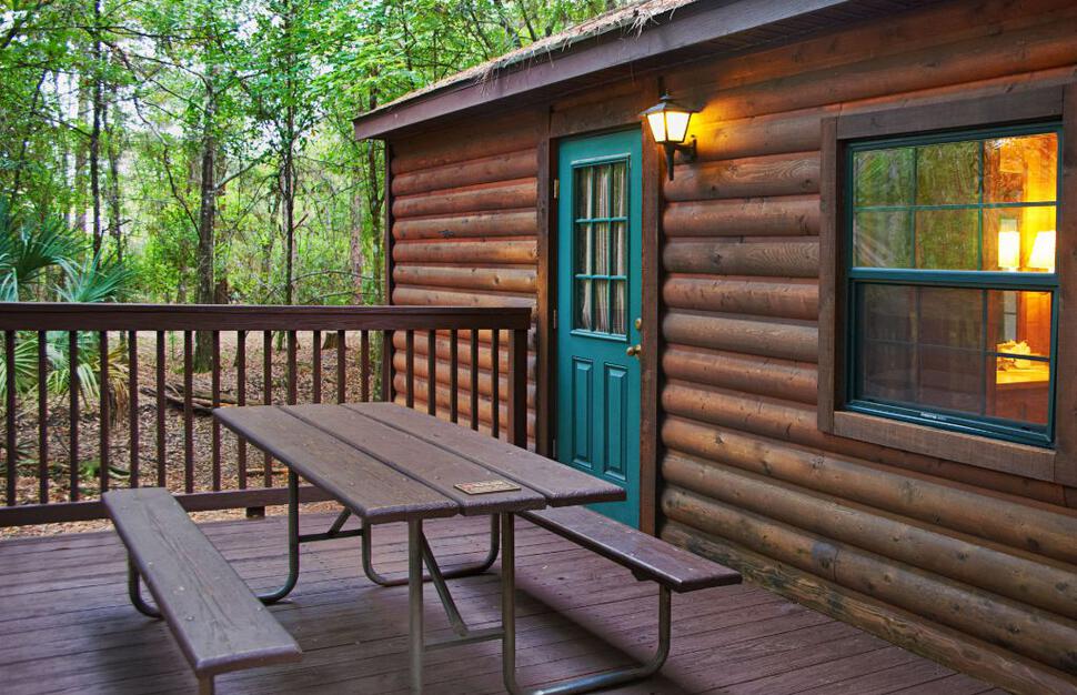 The-Cabins-at-Disneys-Fort-Wilderness-Resort-1.jpg