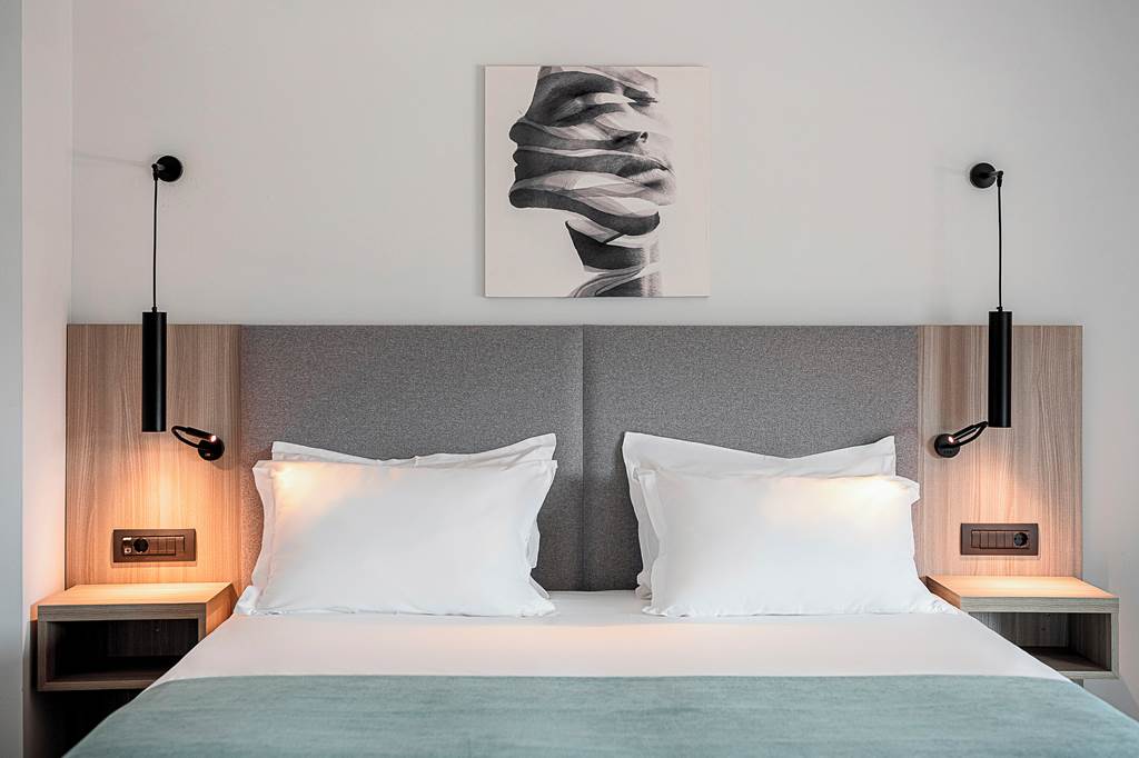 CHQ_81191_Myrion_Beach_Hotel_0224_23.jpg