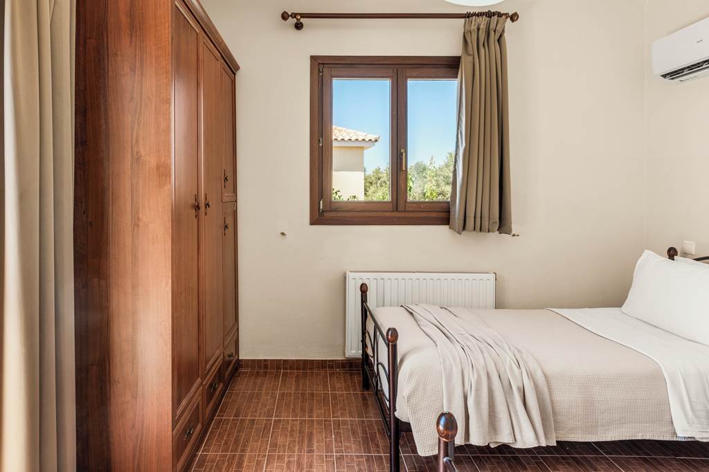EFL_87188_Villa_Ionian_Summer_0924_21.jpg