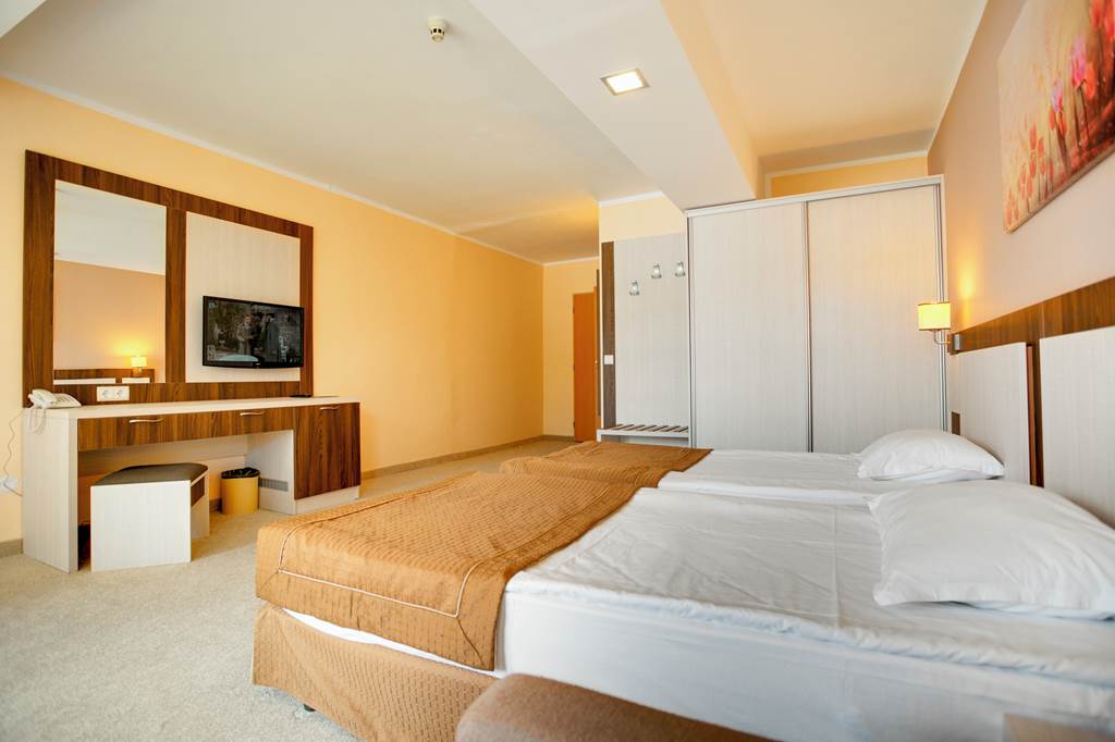 BOJ_86316_DIT_Evrika_Beach_Club_Hotel_1023_16.jpg