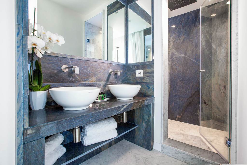 NAP_88869_Villa_Sorrento_Heights_0125_38.jpg