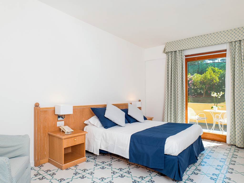 NAP_83043_Grand_Hotel_Vesuvio_NAP_1122_01.jpg