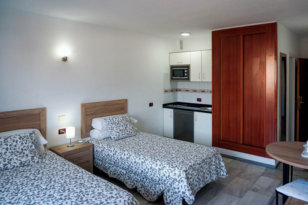 TFS_69386_Aparthotel_Las_Piramides_0921_06.jpg