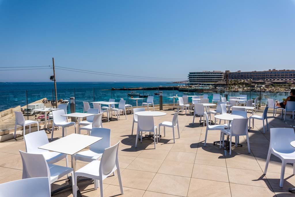 MLA_73118_LAB_Riviera_Premium_0618_18.jpg