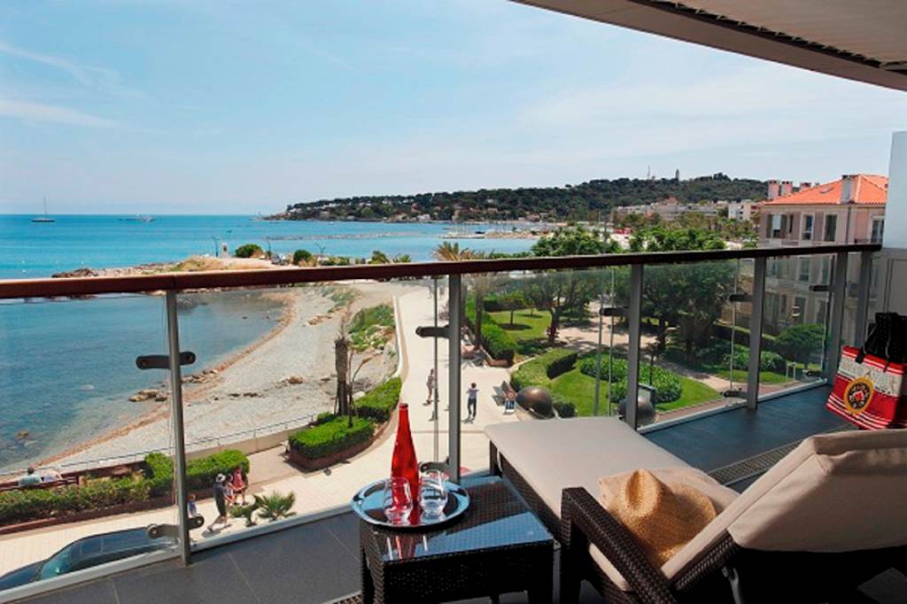 NCE_84645_Royal_Antibes_1222_05.jpg