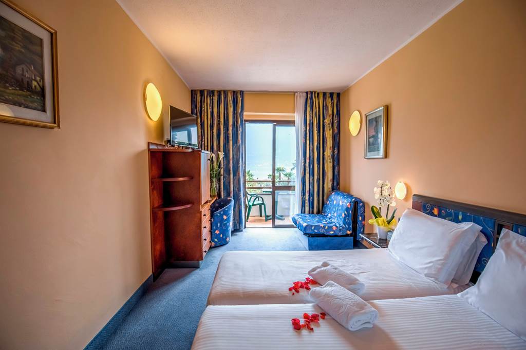 VRN_72922_Hotel_Royal_Village_0122_04.jpg