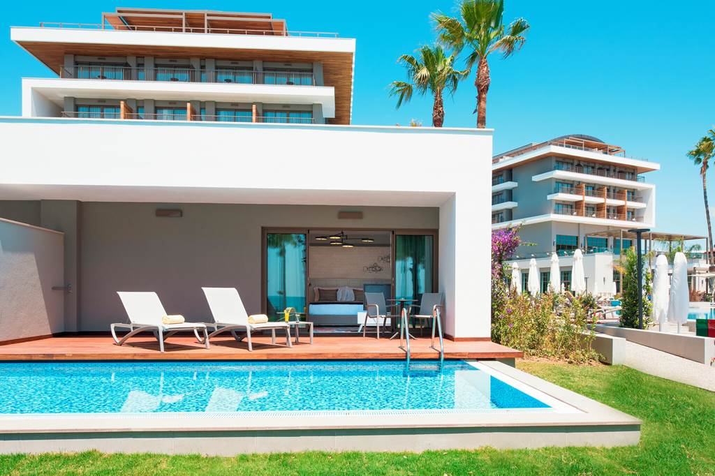 AYT_74039_Barut_Acanthus_&_Cennett_1016_03.jpg