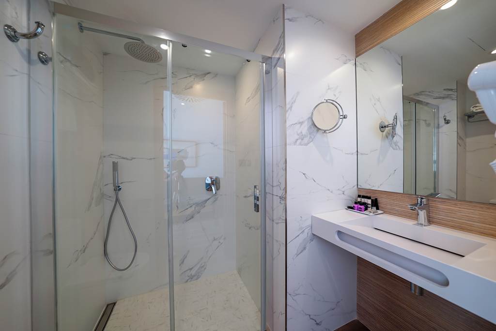 PMI_75_Hotel_Artmadams_1121_26.jpg