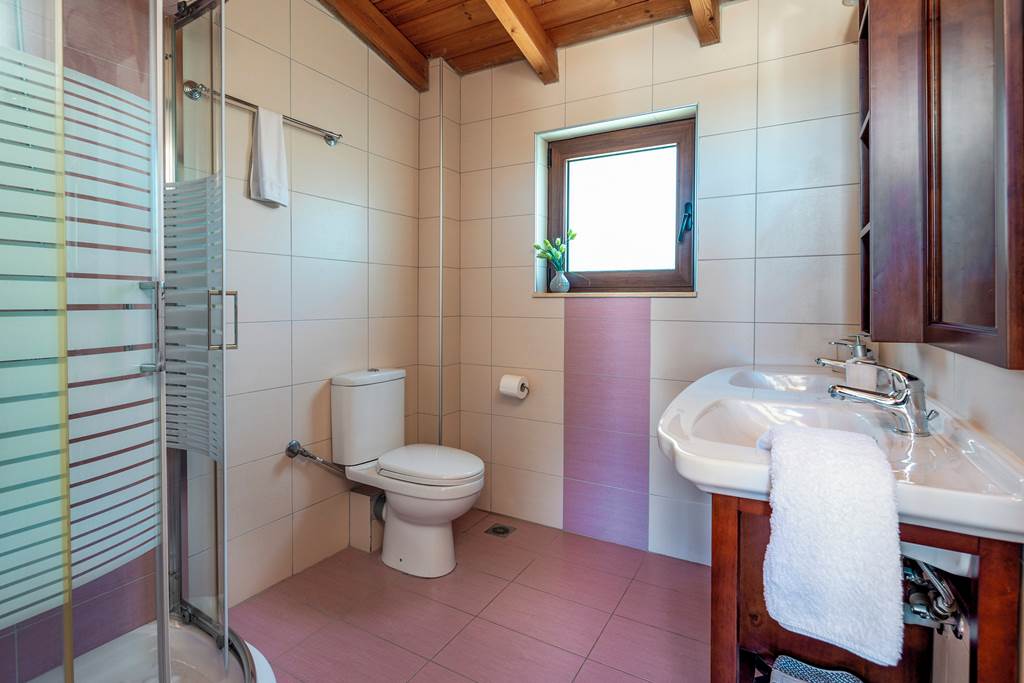CHQ_86845_Villa_Mandarin_Platanias_0824_16.jpg