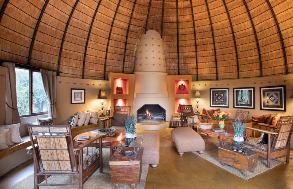 Hoyo-Hoyo-Safari-Lodge-9.jpg