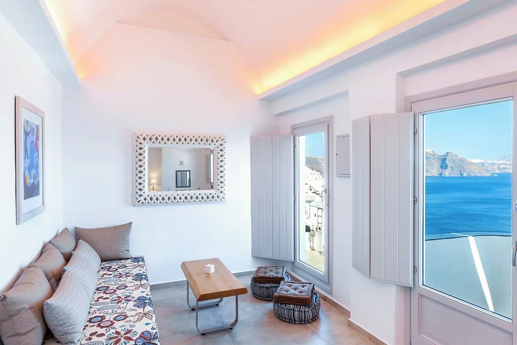 JTR_84576_Santorini_Secret_Premium_0323_14.jpg