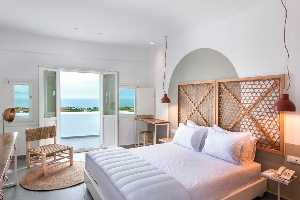 JTR_84577_Secret_View_Hotel_0323_28.jpg