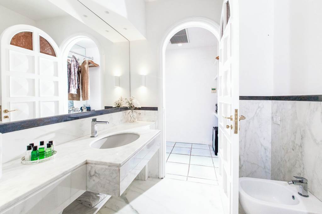 NAP_88869_Villa_Sorrento_Heights_0125_37.jpg