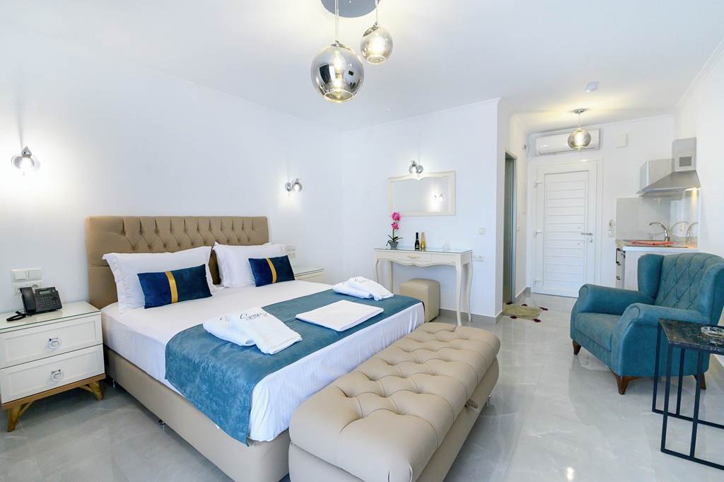 PVK_87796_Sueno_Suites_0724_02.jpg