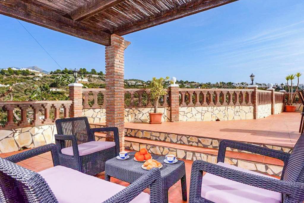 AGP_86675_Villa_Cortijo_Algarrobo_Frigiliana_1223_05.jpg