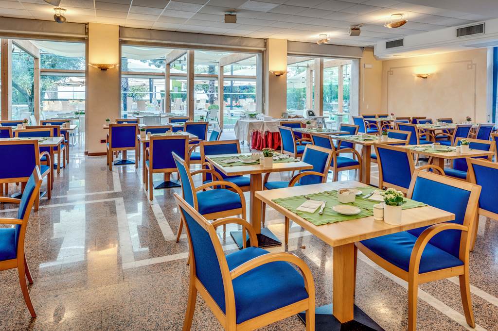 VRN_88371_Hotel_Sportsman_0924_18.jpg