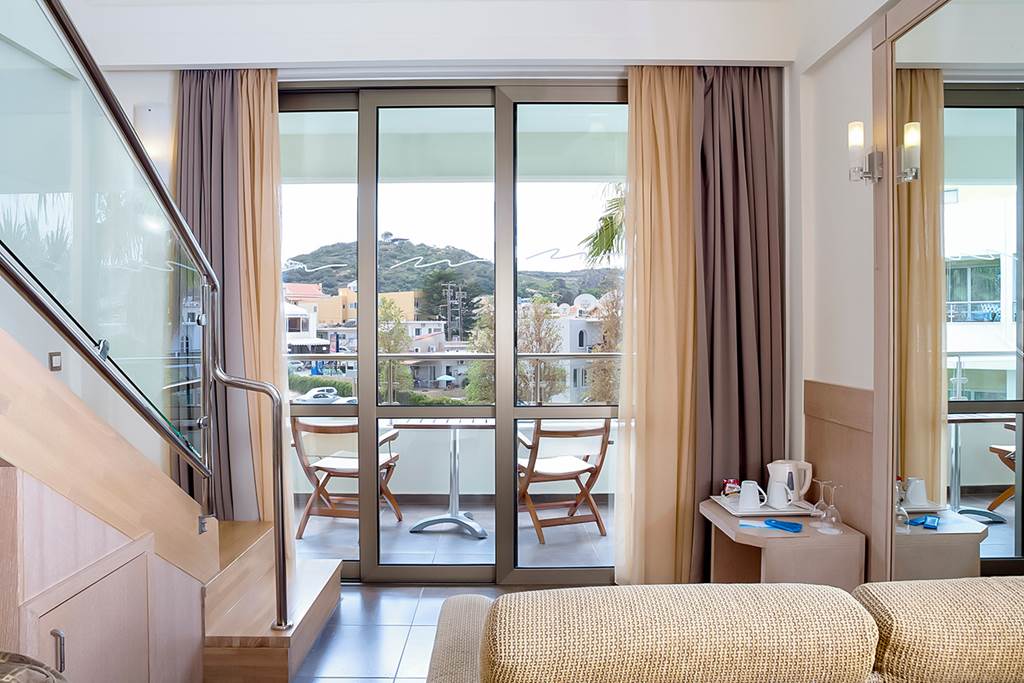 CHQ_82449_Thalassa_Beach_Resort_0920_06.jpg