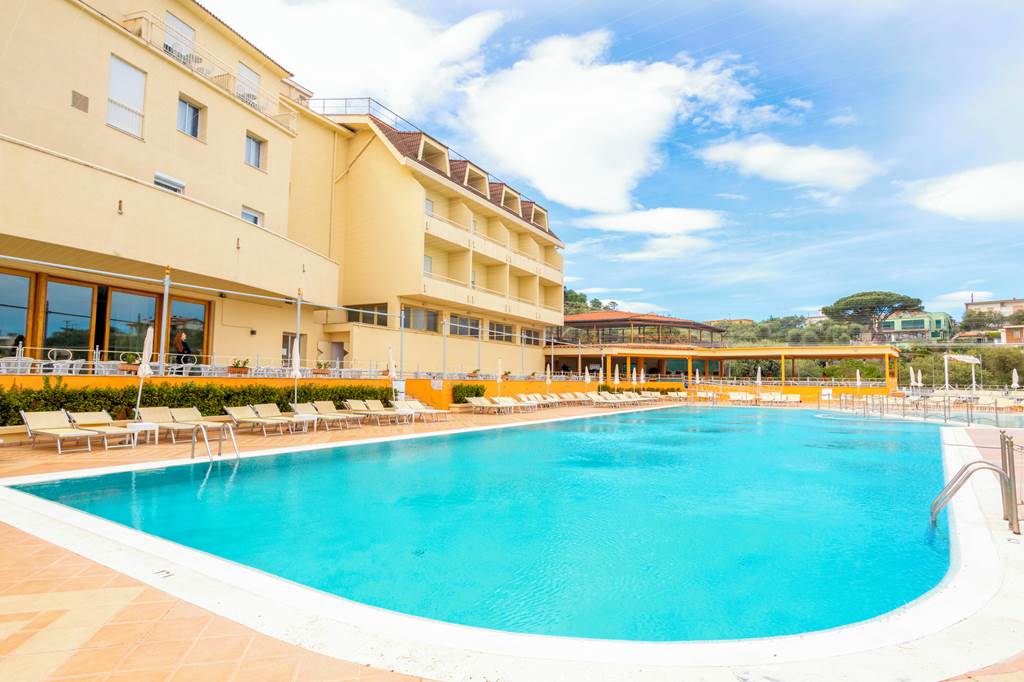 NAP_83043_Grand_Hotel_Vesuvio_NAP_0623_07.jpg