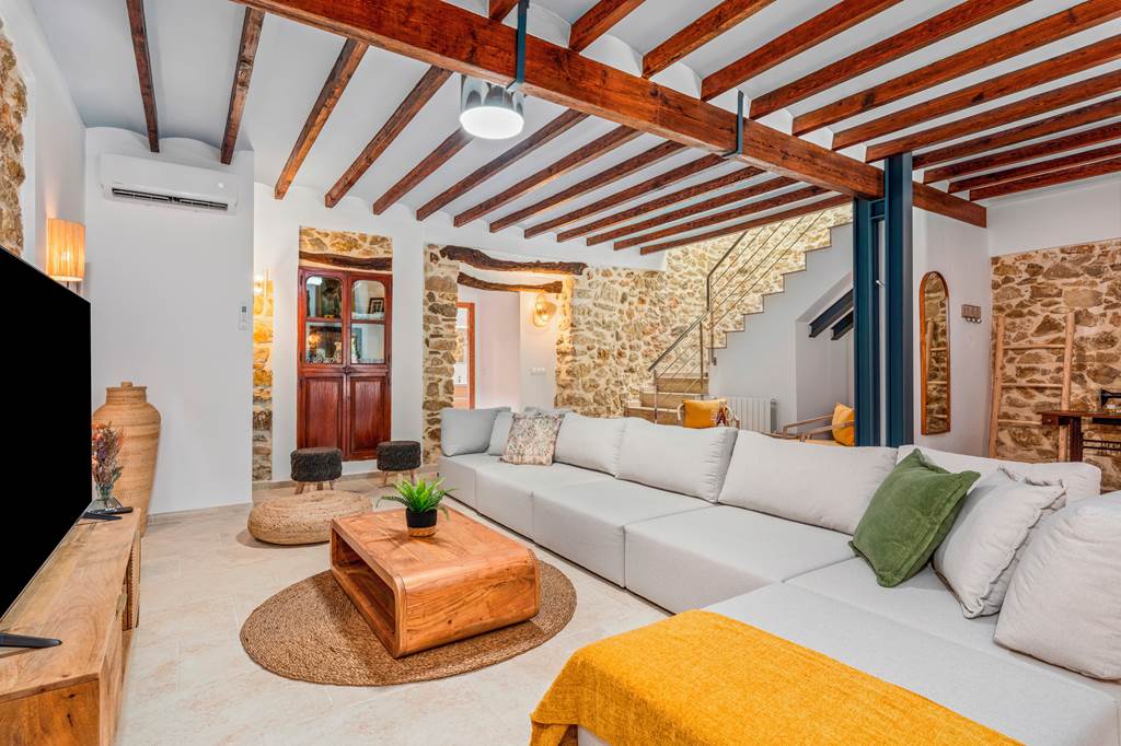 ALC_86295_Villa_Joan_Vista_1023_08.jpg