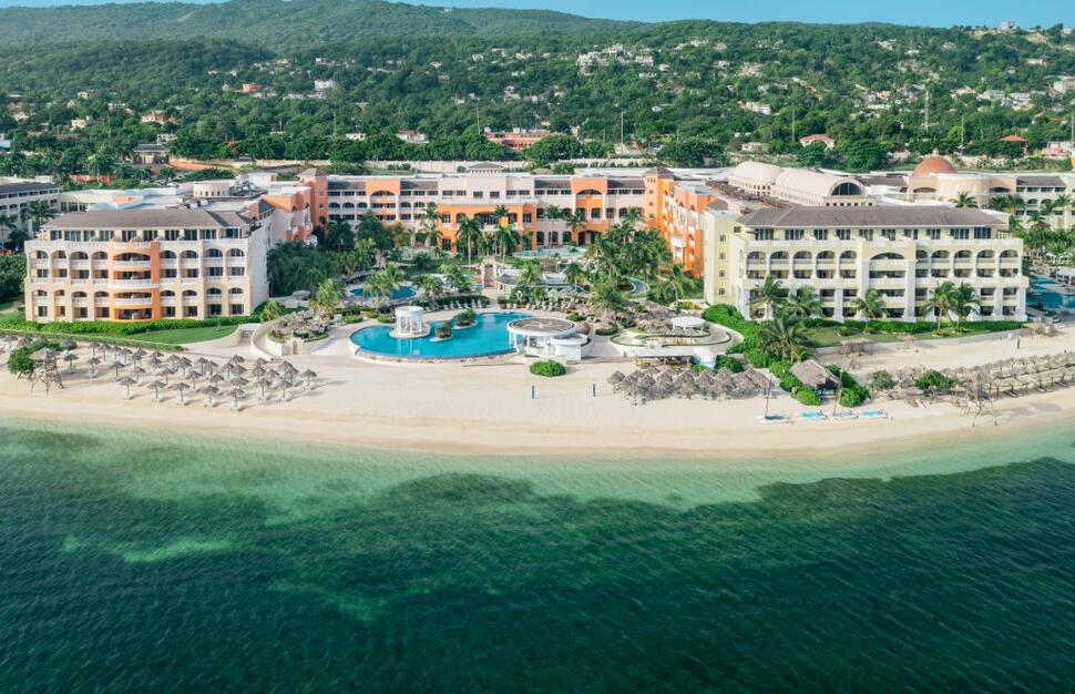 IBEROSTAR-Selection-Rose-Hall-Suite-7.jpg