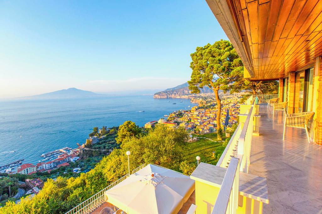 NAP_88869_Villa_Sorrento_Heights_0125_53.jpg
