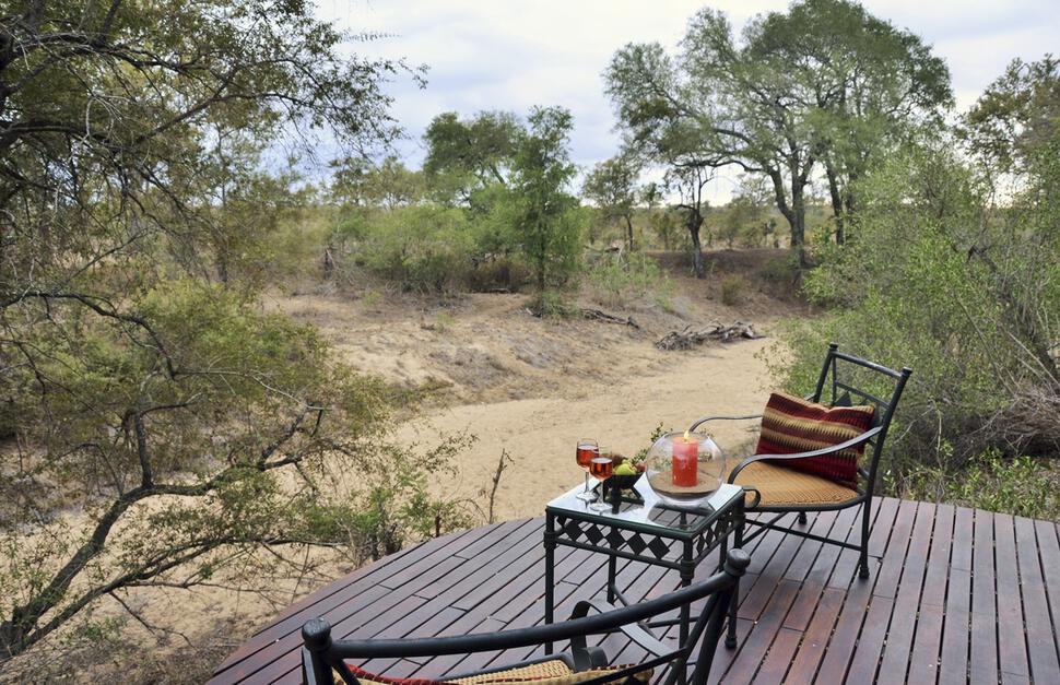 Hoyo-Hoyo-Safari-Lodge-6.jpg